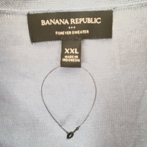 Banana Republic Forever Sweater Women's V Neck Sweater - Picture 3 of 5